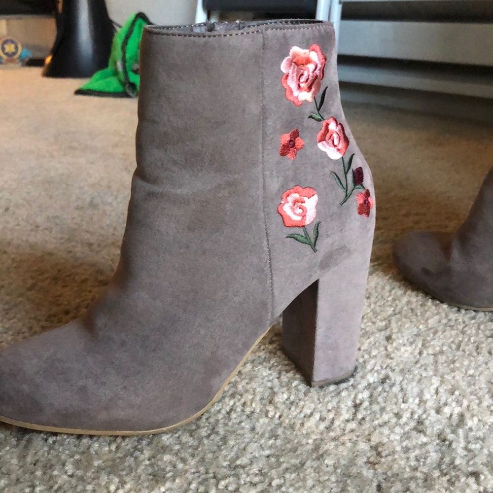Grey boot heels
